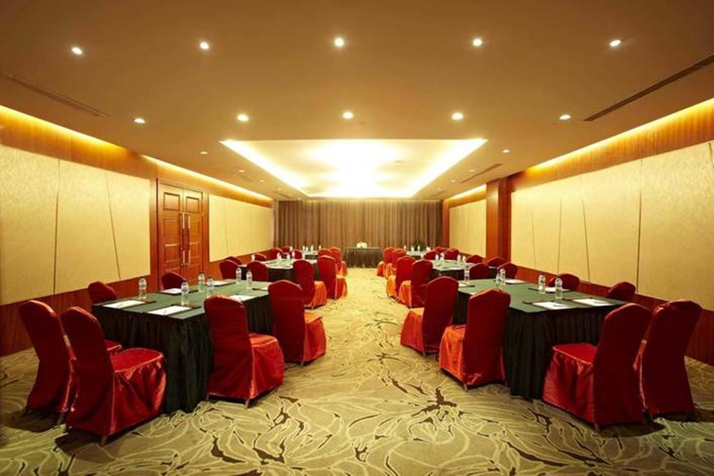Отель Suzhou Xi'An Jiaotong-Liverpool International Conference Centre Экстерьер фото